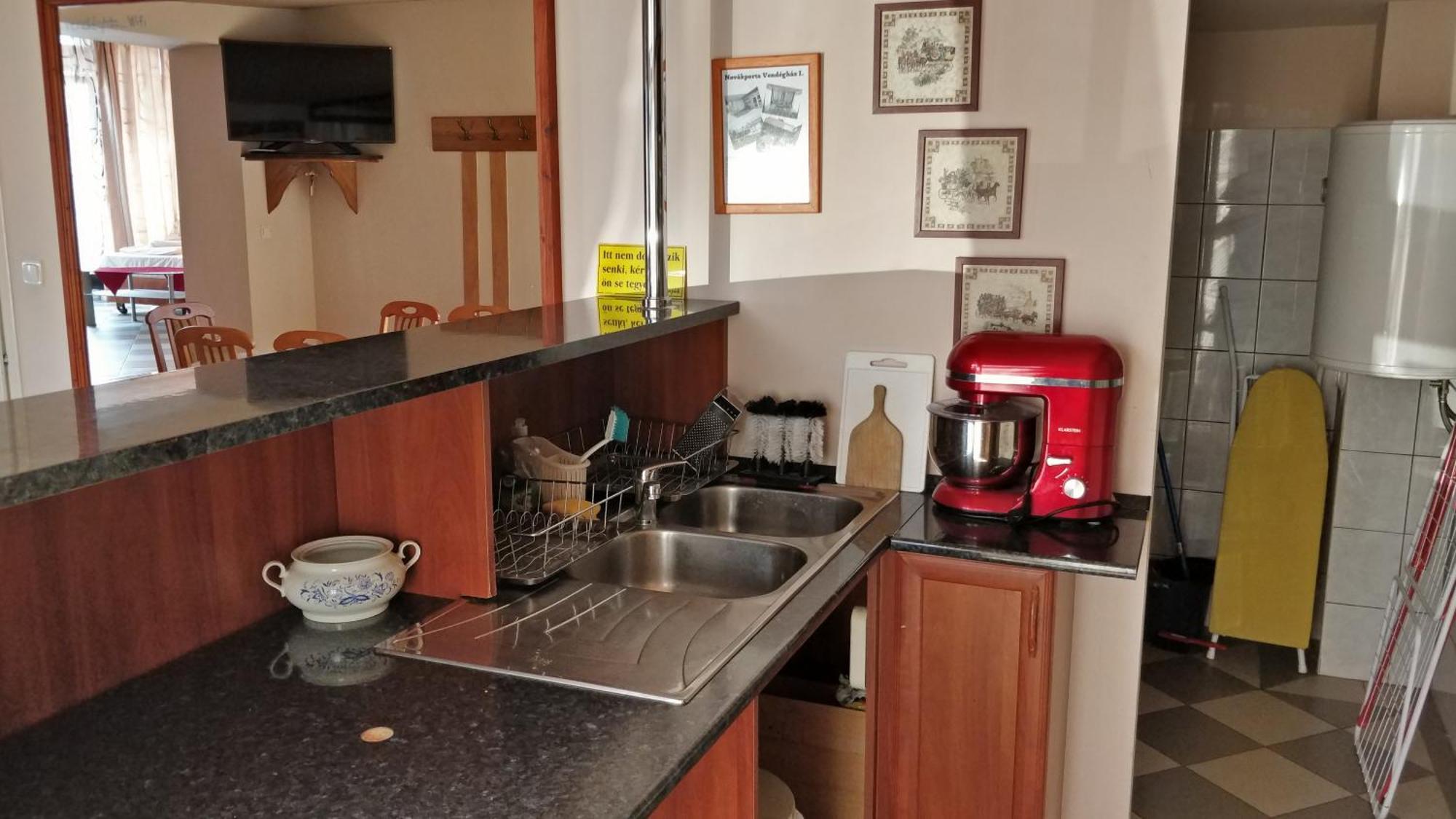 Novakporta Vendeghaz Apartment Lakhegy Luaran gambar
